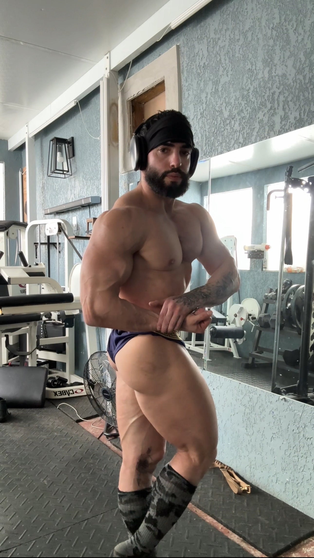 Pre Order! (1 Day Used) Blue!